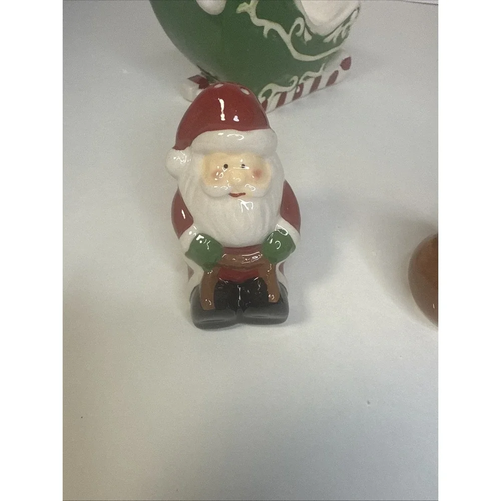 Cracker Barrel‎ Santa Sleigh & Toys Salt & Pepper Set, Unused, In Original Box